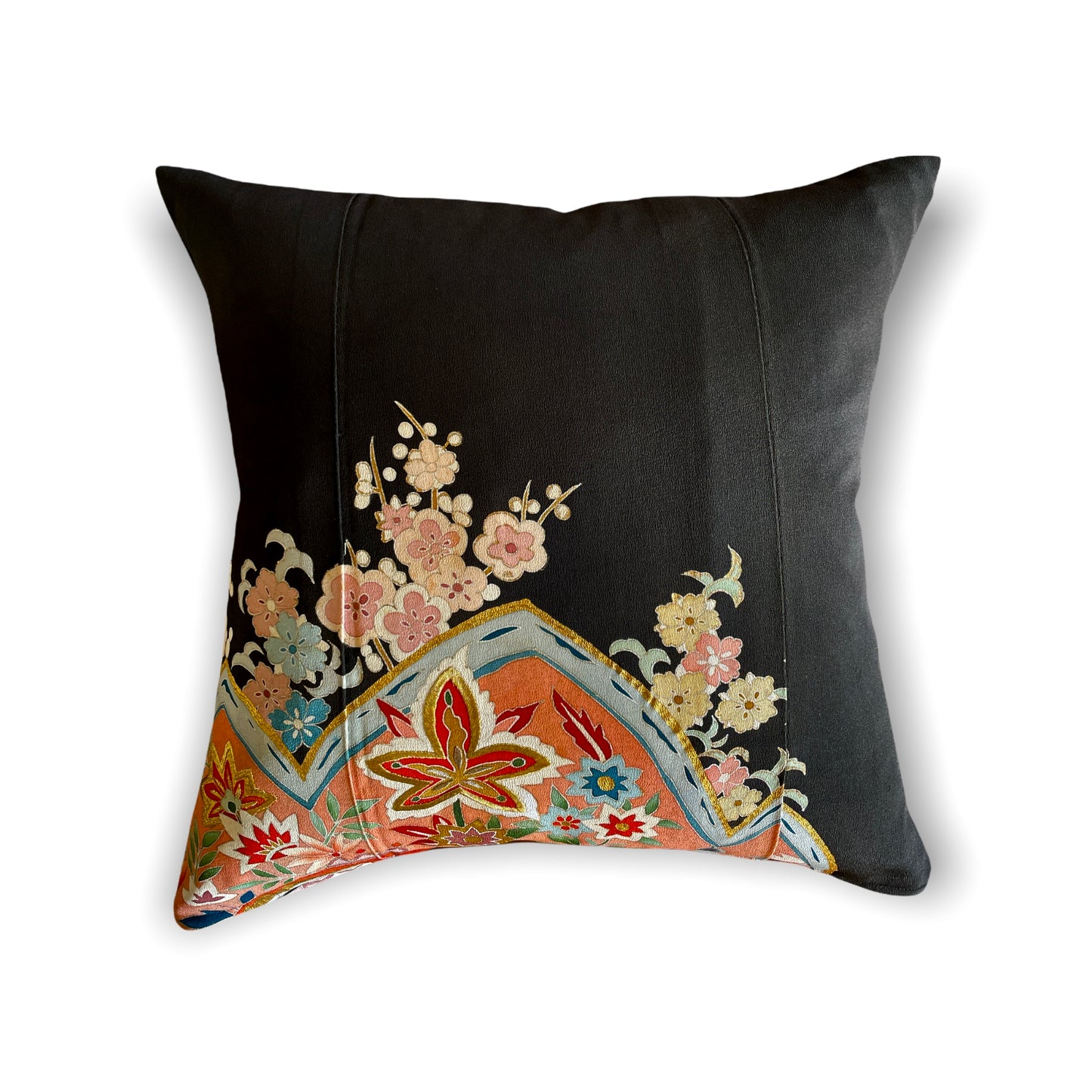 Kurotome [Branch chrysanthemum pattern] Antique cushion (3 pieces/set)