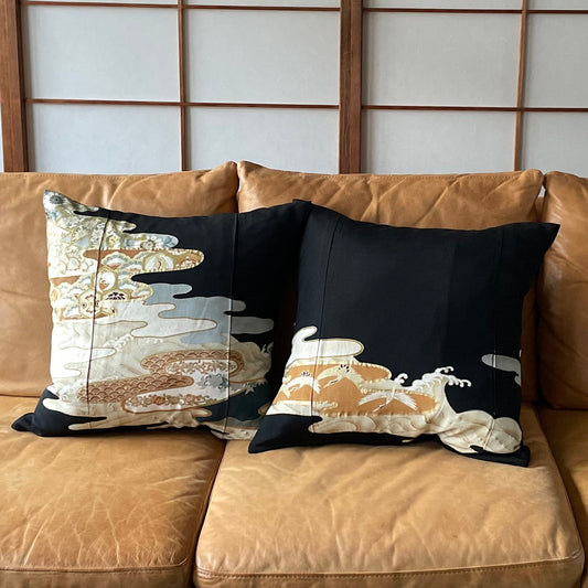 Kurotome [Auspicious pattern for removing haze] Antique cushion (2 pieces/set)