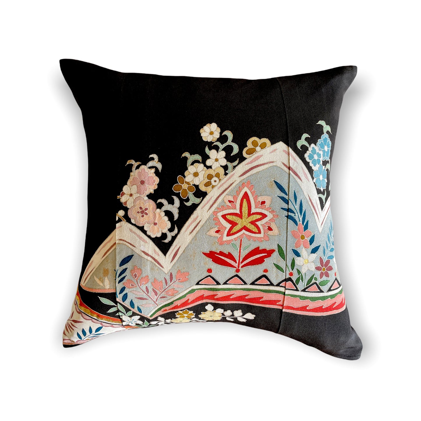 Kurotome [Branch chrysanthemum pattern] Antique cushion (3 pieces/set)