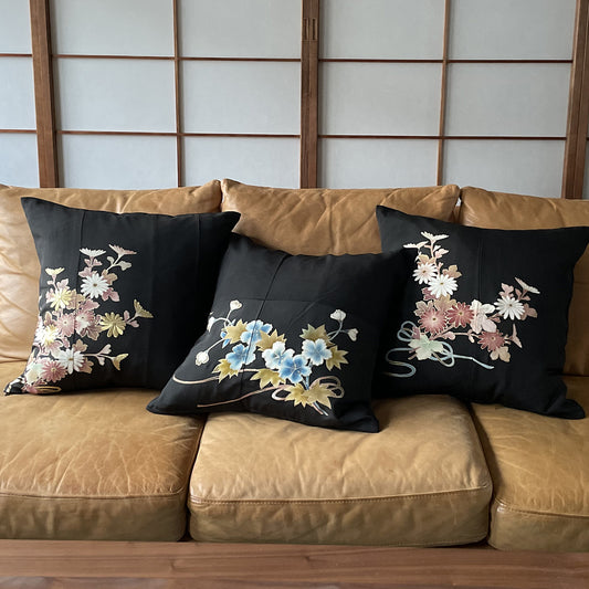 Kurotome [Branch chrysanthemum pattern] Antique cushion (3 pieces/set)