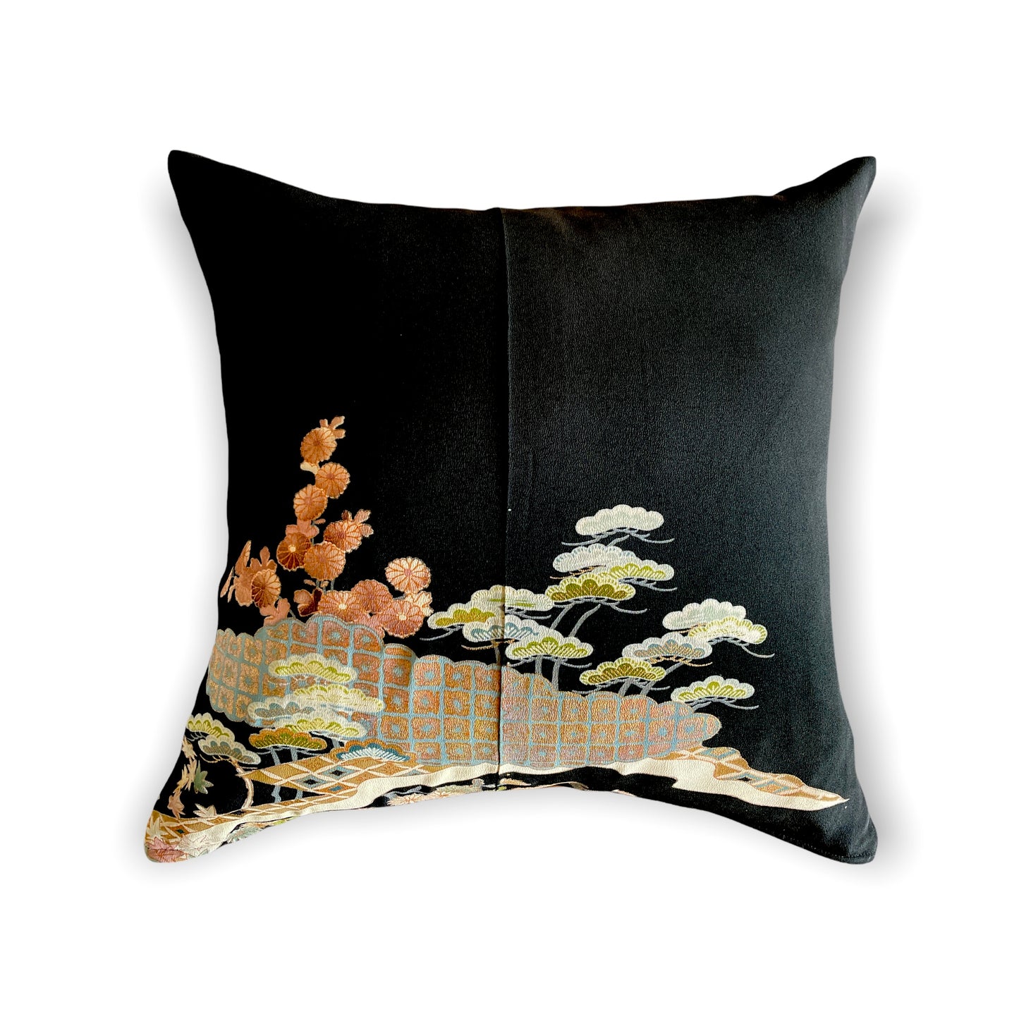 Kurotome [Plum, pine, auspicious pattern] Antique cushion (2 pieces/set)